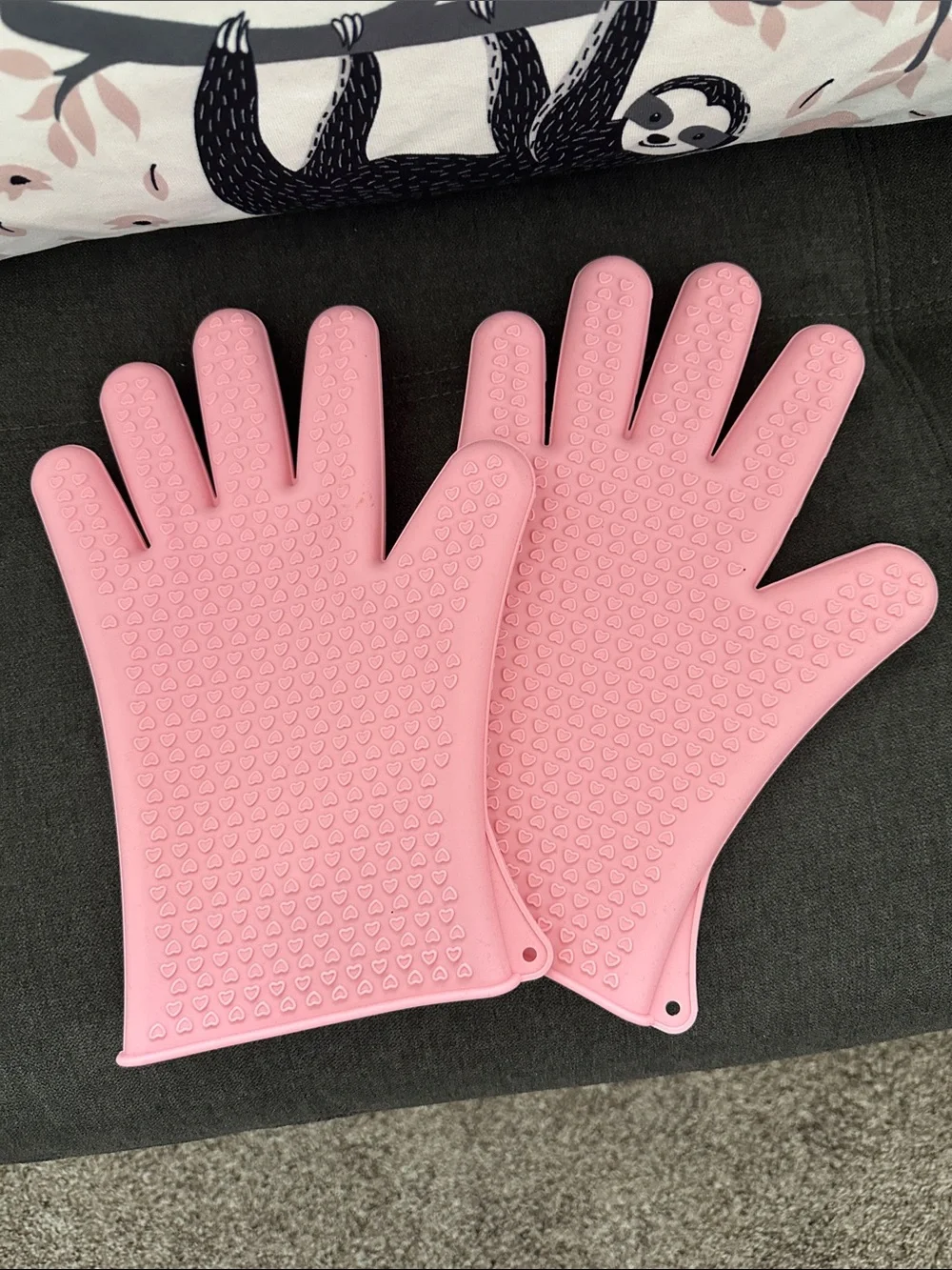 Pink Silicone Oven Gloves - Heat Resistant Pair